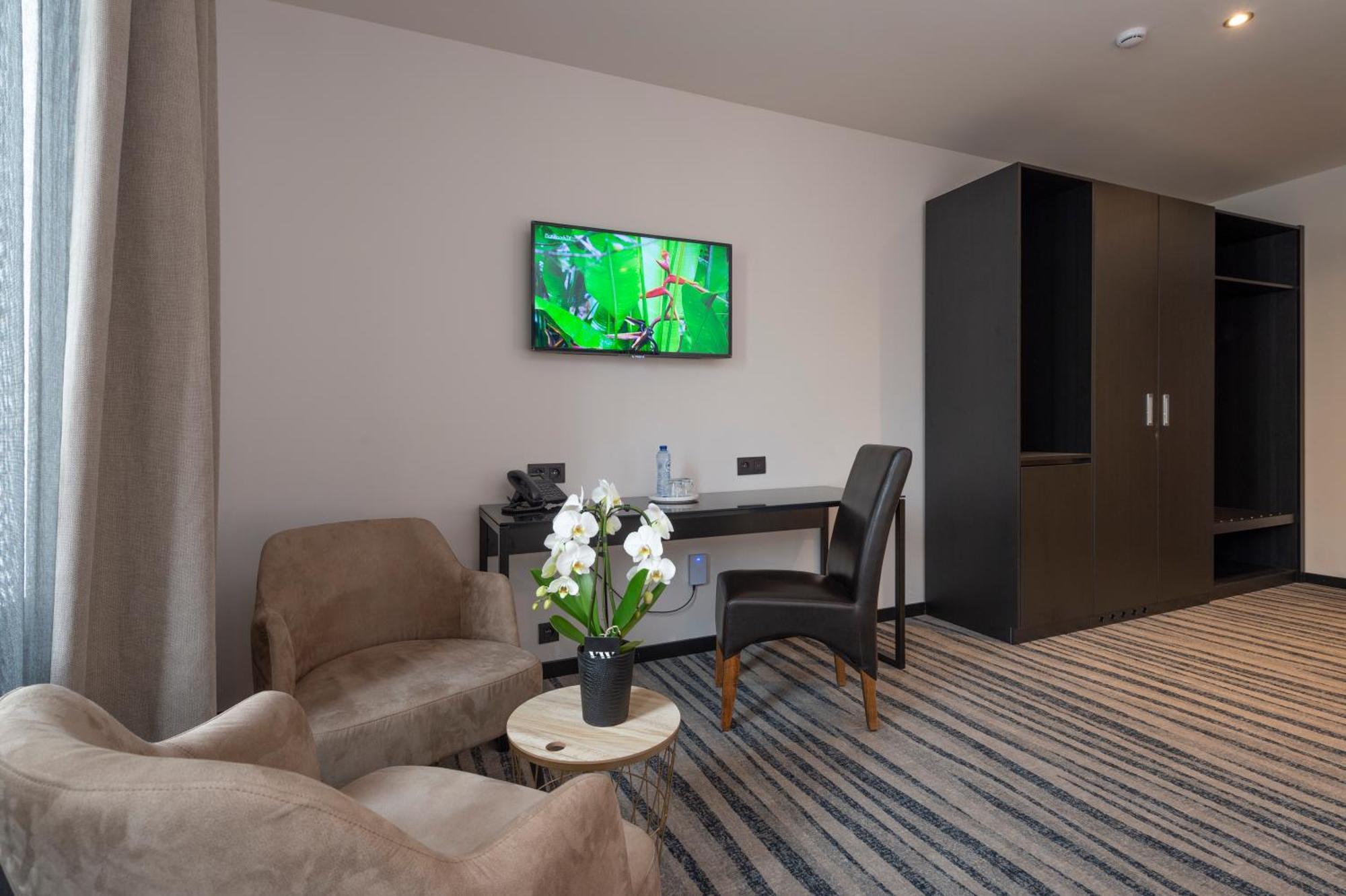 Hotel Monarc Ostende Habitación foto